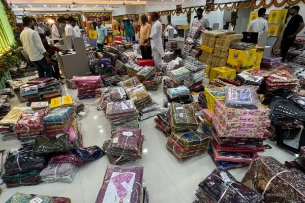 WhatsApp Image 2025-10-07 at 16.27.36